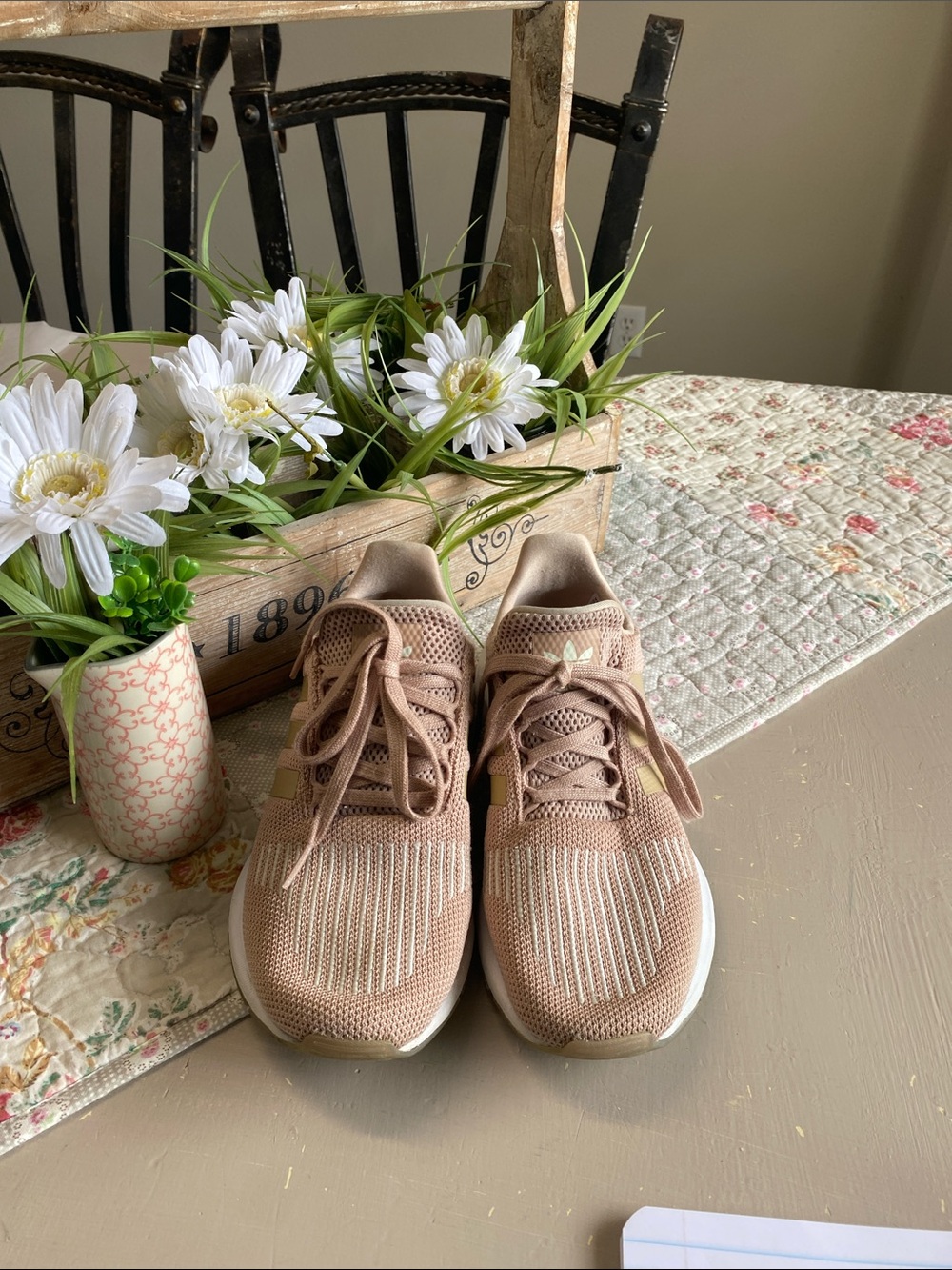 Adidas Swift Run Sneakers in Blush size 6.5